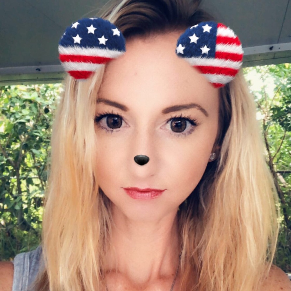 Meet your Posher, Kelly